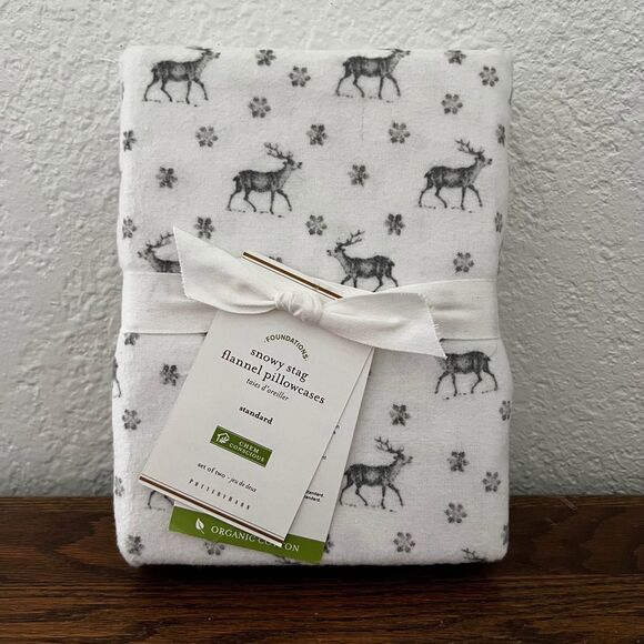 Pottery Barn Snowy Stag Flannel Pillowcases Standard Set of Two NWT